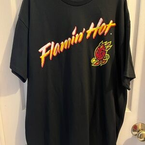 Flamin' Hot Graphic Men’s T-Shirt size L brand new